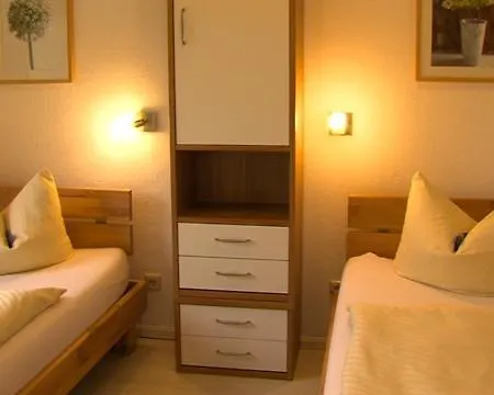 Am Rehwald Hotel *